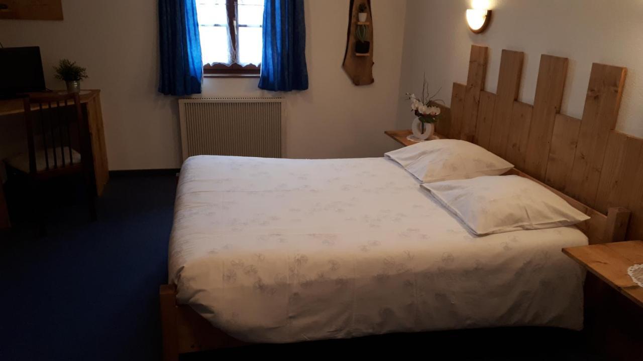 Obermodern Maison D'Hotes Douce Nuit מראה חיצוני תמונה